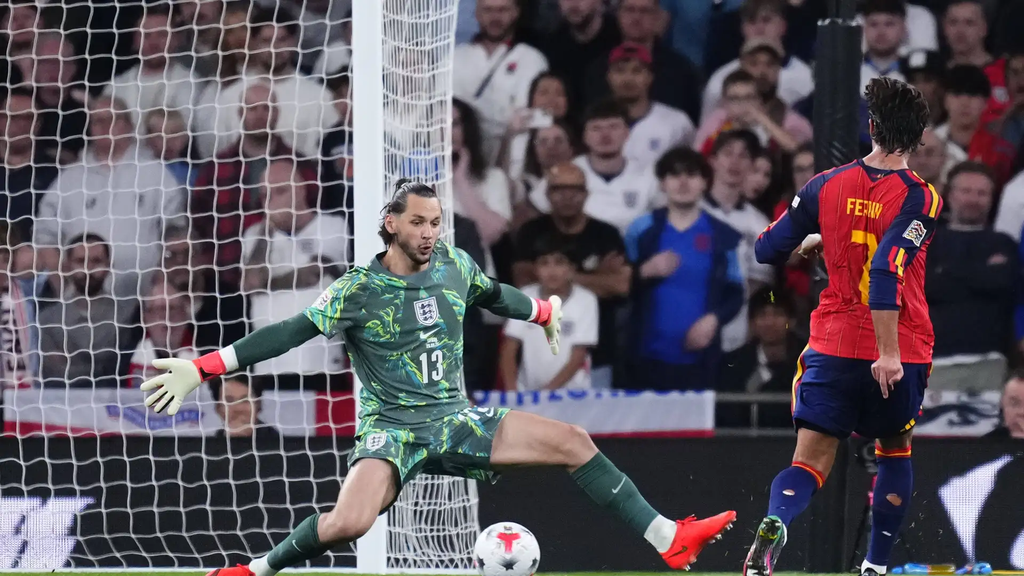 Penalti Kane Gagal, Spanyol Sukses Comeback Bungkam Inggris 3-2 3 image 4